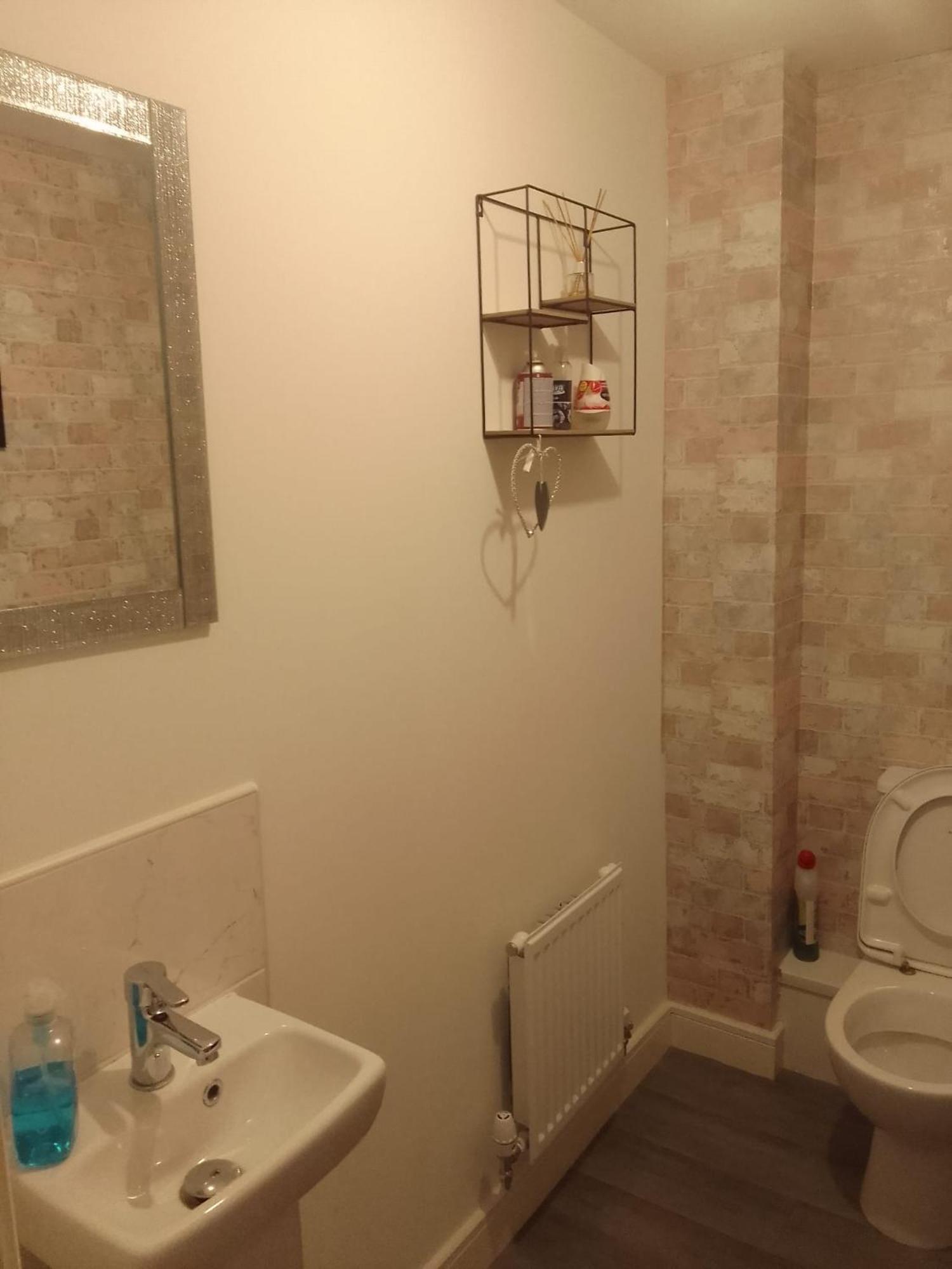 Bloxwich Cosy Stay In Walsall By Ideal Home מראה חיצוני תמונה